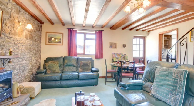 Centrally Located Home near Gardens & Castle of West Wales, Забронировать Отель Ллангадог Brecon Beacons
