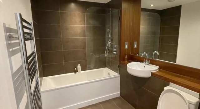 Двухместные апартаменты с балконом Peaceful 1BD Flat With Balcony - Bethnal Green