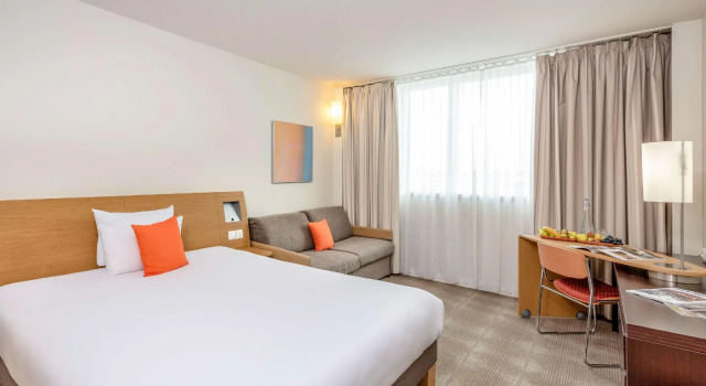 Двухместный номер Superior Novotel Bern Expo
