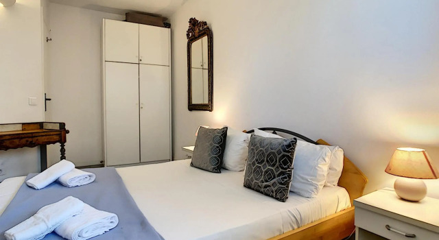 Nice Booking - Royal Luxembourg Piscine
