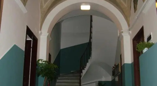 Inn Urbe Colosseo, Buchen Sie Hotel Rione Monti Rom