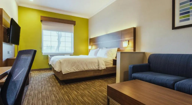 Люкс Holiday Inn Express Davis-University Area by IHG