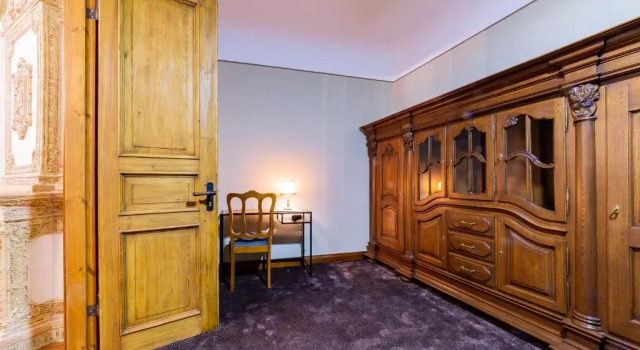 Апартаменты Ancient Storie's AP 65sqm Renovated Free parking