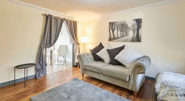 Host & Stay - Venture Park Villas, Prenota Hotel Kettering Northamptonshire