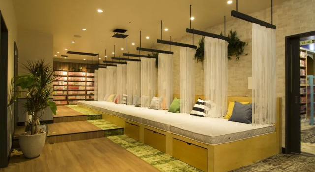 Comics & CapsuleHotel COMICAP kyotoshinkyogoku, Book Hotel Ine Kyoto