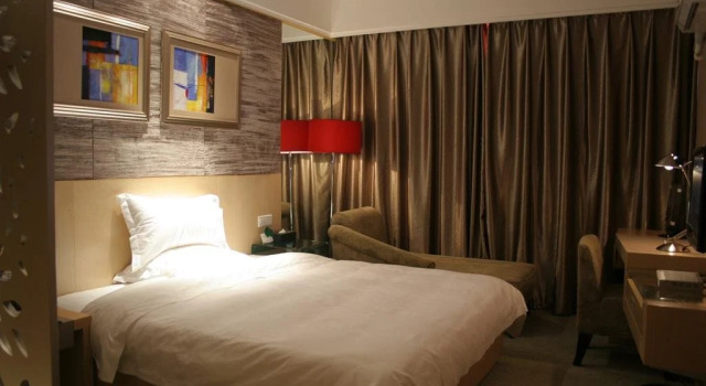 Zhonghai Hotel - Yichang, Varaa Hotelli Yichang Hubei