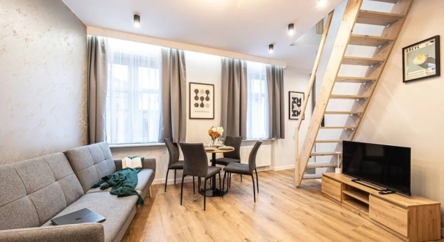 Апартаменты Family Loft With Mezzanine Old Town