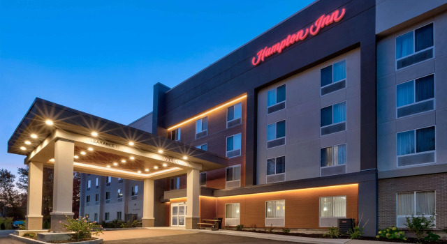 Hampton Inn Waterbury, Varaa Hotelli Waterbury 