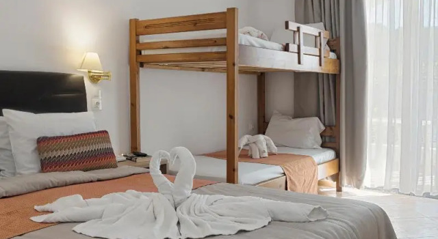 Семейный номер Standard с балконом и с видом на сад Begeti Bay Hotel