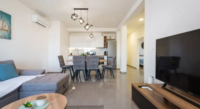 Apartment Vista Mare 2 With Heated Pool