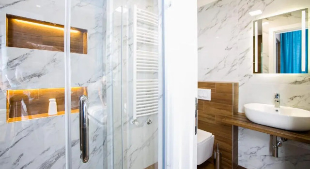 Полулюкс с видом на сад East & West Apartments
