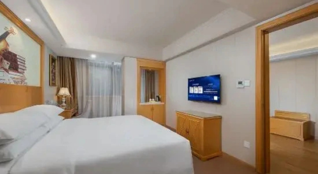 Двухместный люкс Deluxe с видом на улицу Vienna Hotel Shanghai New International Expo Center Xiuyan Road Metro Station