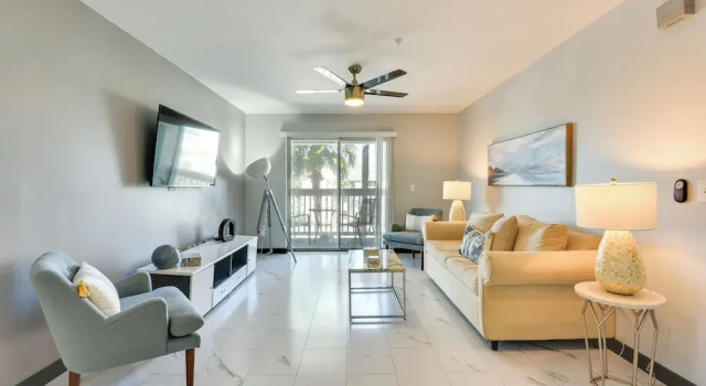 Апартаменты с 2 комнатами с балконом Winter Getaway: Destin Condo by Golf & Dining