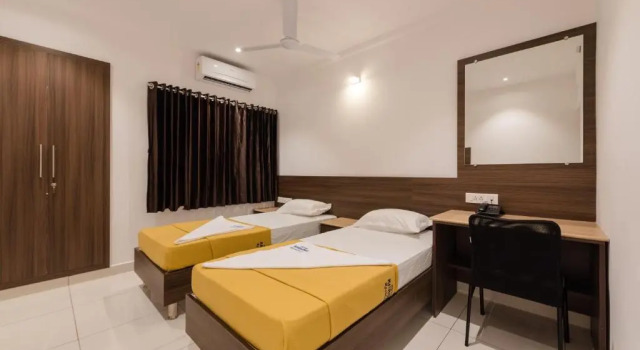 Двухместный номер Deluxe Hotel Karuna Residency