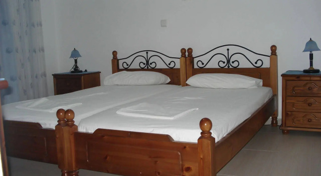 Honeymoon Beach Studios
