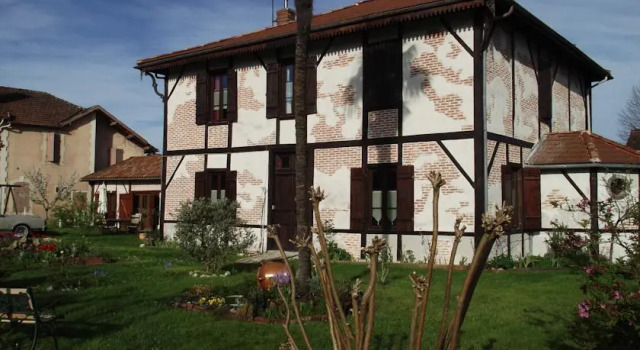 Chambres D'hotes La Ferme A Mezos, Rezervasyon Otel Mézos Landes