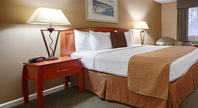 Номер Standard Best Western Plus Capitola By-the-Sea Inn & Suites