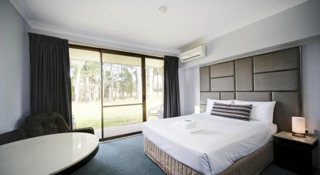 Island Palms Motor Inn, Забронировать Отель Форстер North Coast New South Wales, рядом с Пристань Форстера
