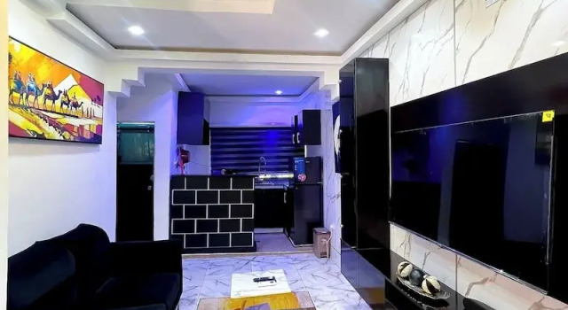 Апартаменты Deluxe Odogwu Apartments