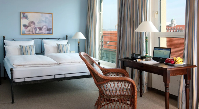 Hotel Elbflorenz Dresden