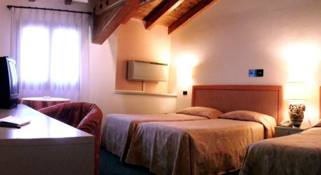 Трёхместный номер Standard Palazzo Loup Hotel