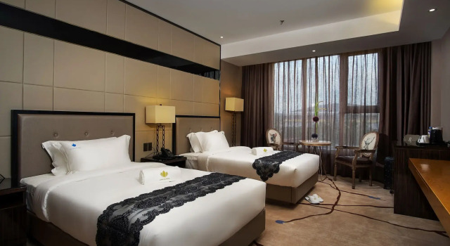 Lotus Blu Hotel