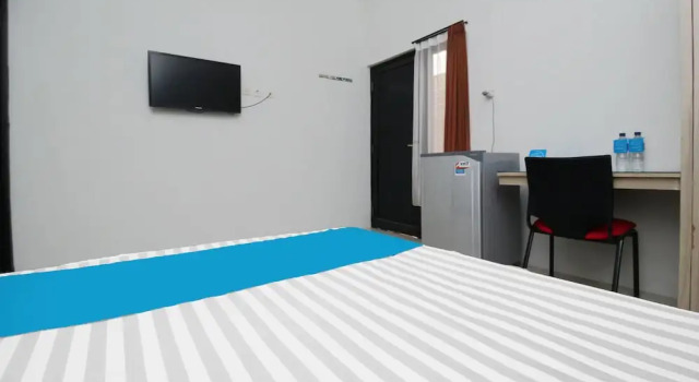 Airy Condongcatur Sukoharjo Gang Cerry 128 C Yogyakarta, Book Hotel Sleman Yogyakarta Province