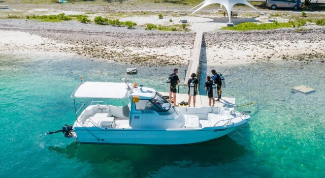 WAVE SOUND by 3S Maldives, Book Hotel Hoteller i Southern Atolls med parkering, Parkering