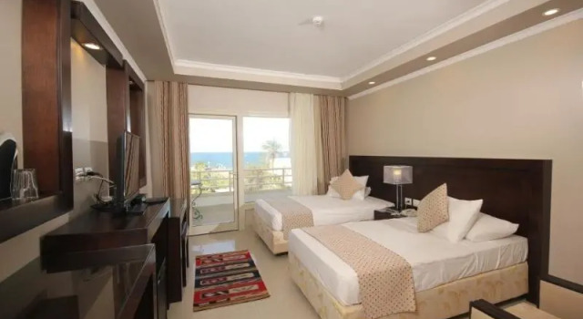 Двухместный номер Standard с балконом Maamura Palace Hotel