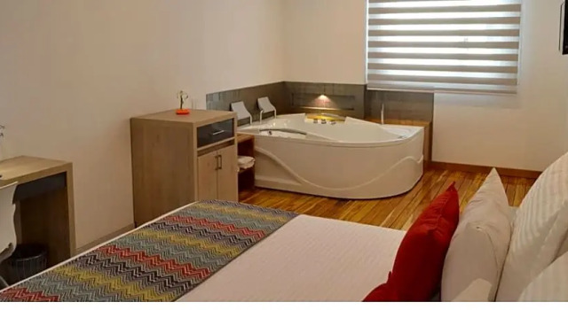 Полулюкс Superior Hotel Dix