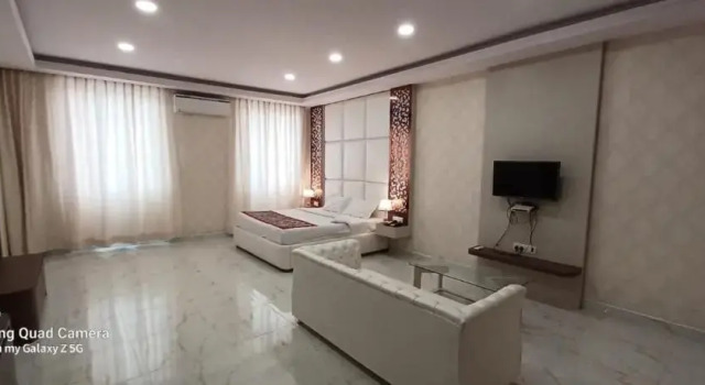 Полулюкс Deluxe YMCA SEACOM INN