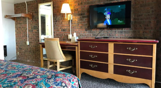 Dunes Inn Alamosa, Забронировать Отель Аламоса Great Sand Dunes National Park, рядом с Историческая железная дорога Рио-Гранде