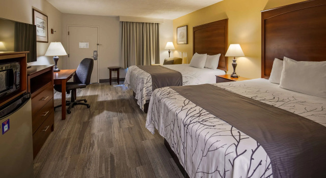Четырёхместный номер Standard Best Western Home Place Inn
