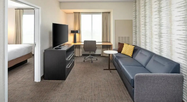 Residence Inn by Marriott Toronto Mississauga West
