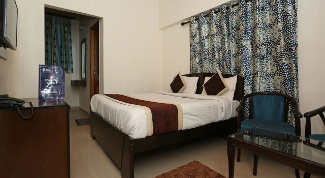 OYO 5156 Home Stay Silver Tree Inn