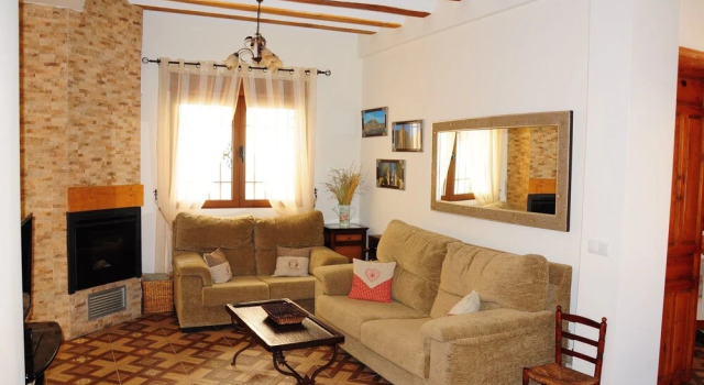 House With 6 Bedrooms in Carcelén, With Wonderful Mountain View, Balco, Забронировать Дом для отпуска Карселен Albacete Province