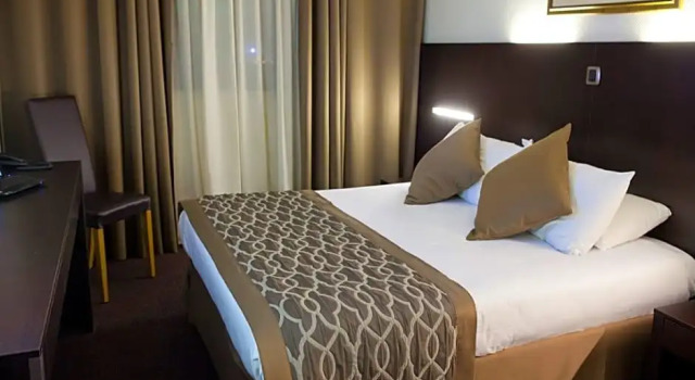 Номер Standard Apogia Paris