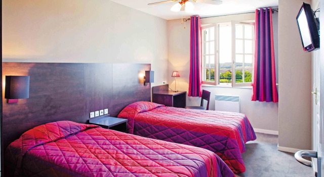 Hôtel des Chateaux, Rezerwuj Hotel Hotele w Azay-le-Rideau ze śniadaniem, Śniadanie