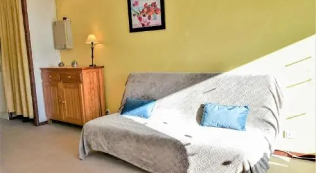 Apartment Les Eaux Vives 1 & 2.2, Đặt Căn hộ Khách sạn ở Saint-Pierre-la-Mer có hồ bơi, Hồ bơi