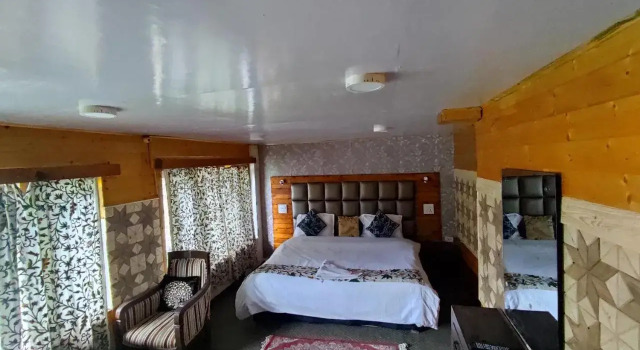 Hotel White House, Забронировать Отель Отели Пахалгам 3 звезды, 3*