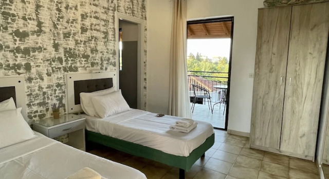 Студия с красивым видом из окна Oula Maisonettes Suites