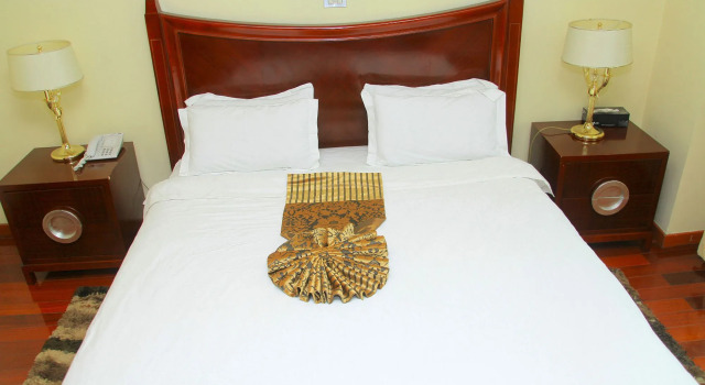Yoly Addis Hotel