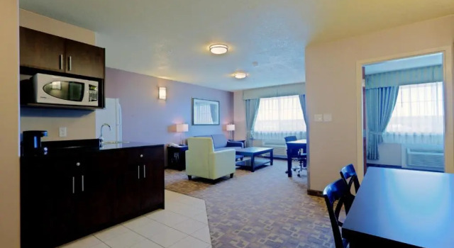 Люкс Best Western Dawson Creek