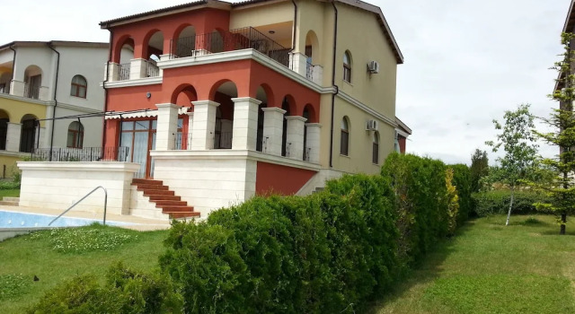 Lighthouse Luxe Estate Apart & Villas, Rezervovat Hotel Hotely v Dobrich Province s parkováním, Parkování