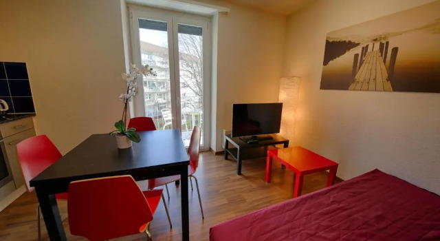 Hitrental Oerlikon Apartments, Varaa Huoneisto Oerlikon 