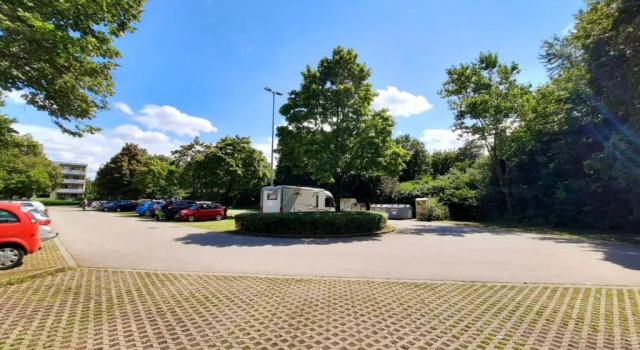 Апартаменты MODERNE 3ZIMMER WOHNUNG IN KöNIGSBRUNN