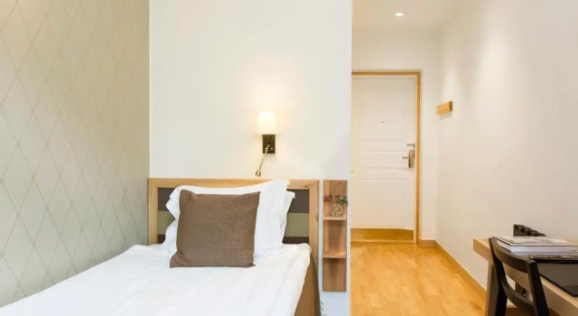 Одноместный номер Standard Elite Hotel Adlon
