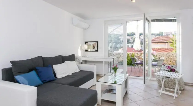 Apartment Emanuella, Забронировать Апартаменты/квартира Отели Дубровника с парковкой, рядом с Пляж Корал, Парковка