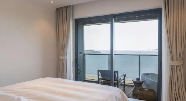 Двухместный люкс с видом на море Xiangshan Songlanju Hotel