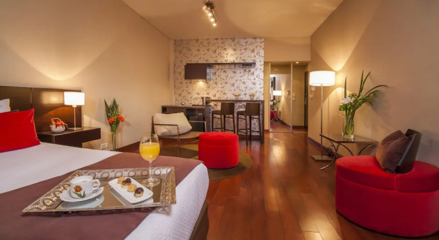 Люкс Deluxe с балконом The Glu Boutique Hotel - Palermo Soho